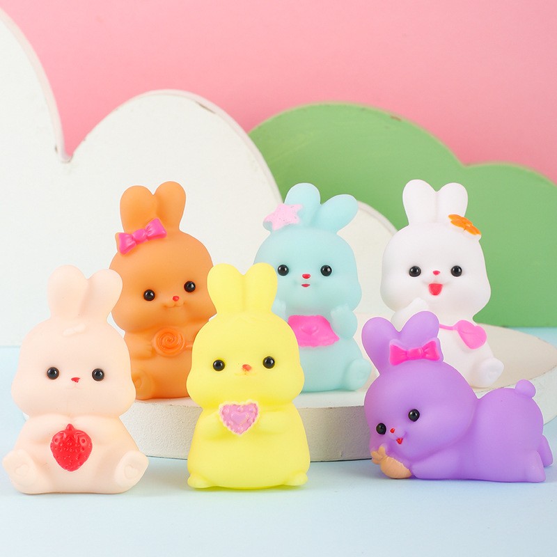 Vinyl Squeeze Toys for Children, Cartoon Cute Little Rabbit Animal Bath Toys for Babies, Wholesale - Image 4