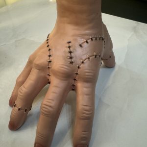Fake Broken Hand Model, Halloween Cosplay Dress‑up Prop Desktop Decor Ornament